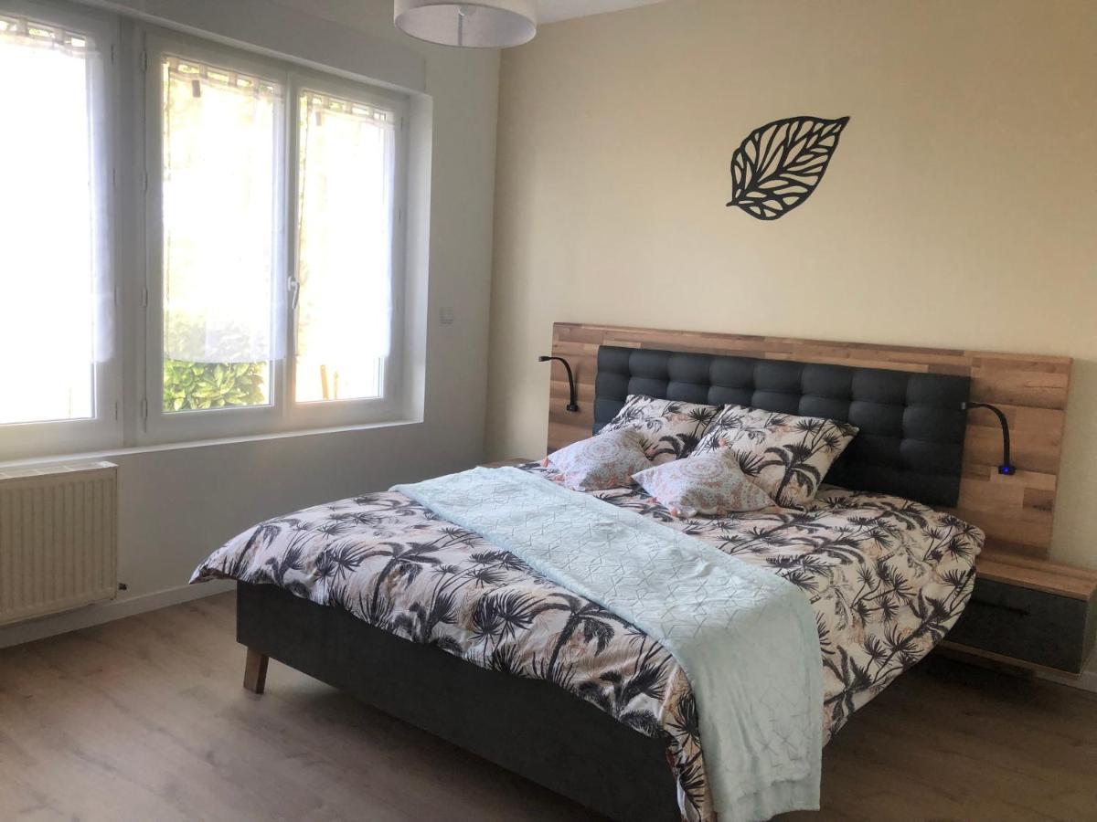 Gite Des 3 Pleureuses Saint-Riquier Екстериор снимка